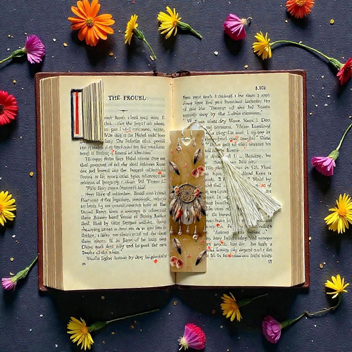 Lesezeichen Feather Beige marble